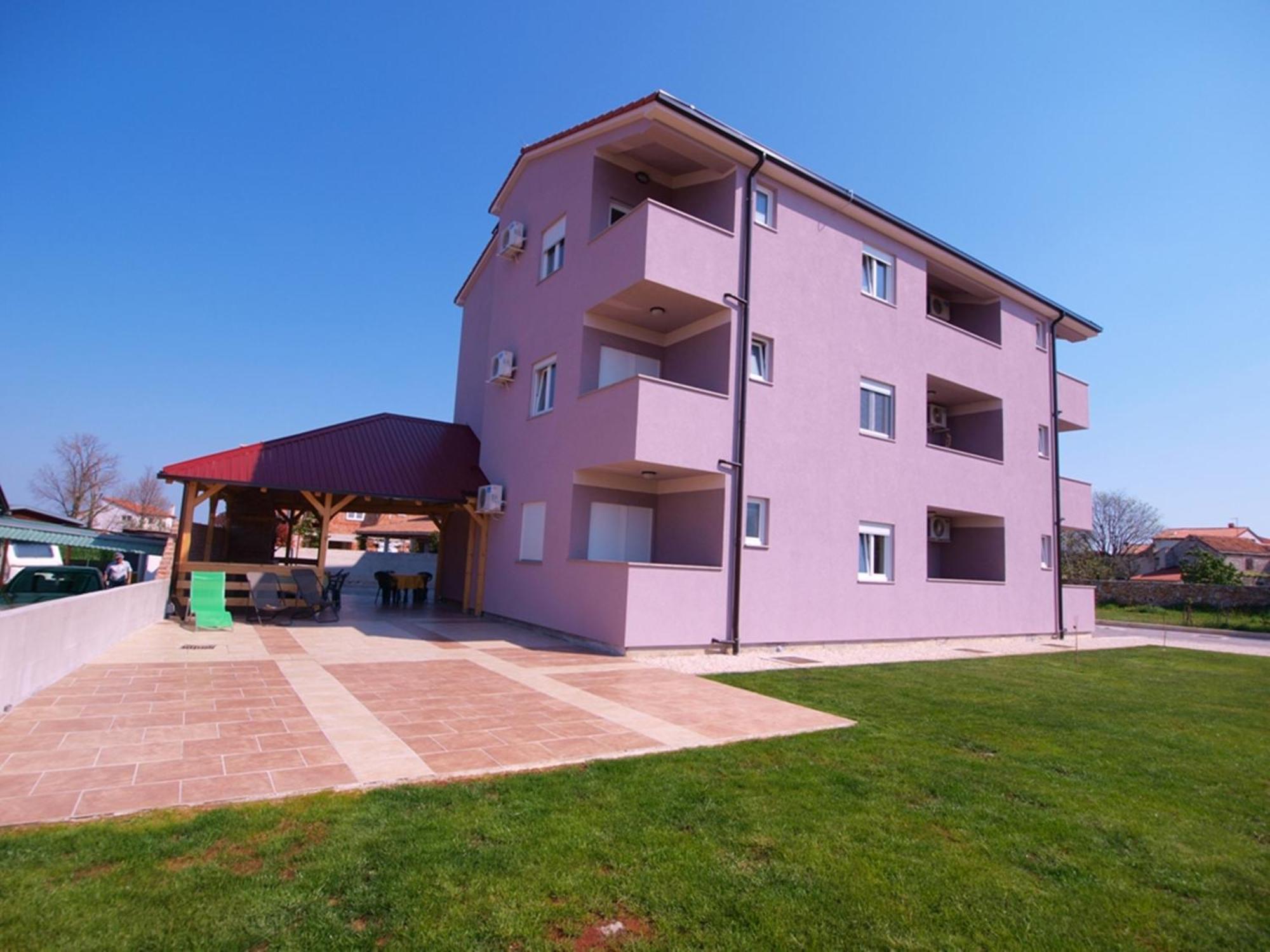 Apartments Nesic Peroj Фажана Экстерьер фото